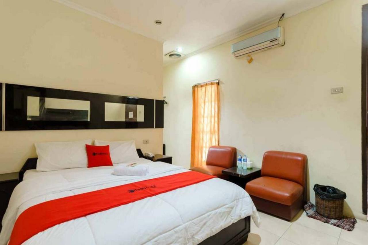 Reddoorz @ Dwipa Wisata Hotel Bandar Lampung Exterior photo